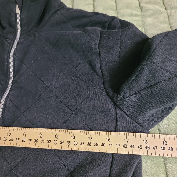 Lululemon Forever Warm Quilted Quarter Zip Pullover Black Cozy Athleisure 4 - Picture 11 of 12